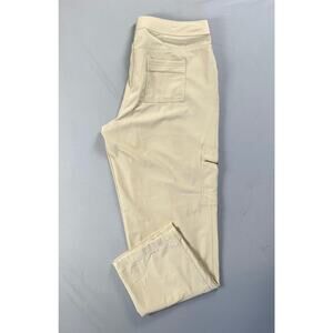 Chico's Zenergy Lightweight Zip Pocket Cargo Pants. Beige, Women's .5R (6 Reg).